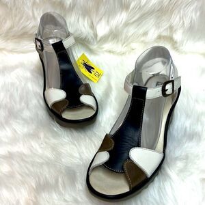 Fly London 40 "Yila" Brown Black White Sandals Size 9/9.5 BIN 19